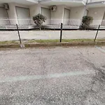 דירה Functional With Balcony