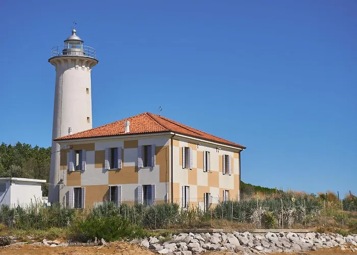 Functional With Balcony * بيبيوني